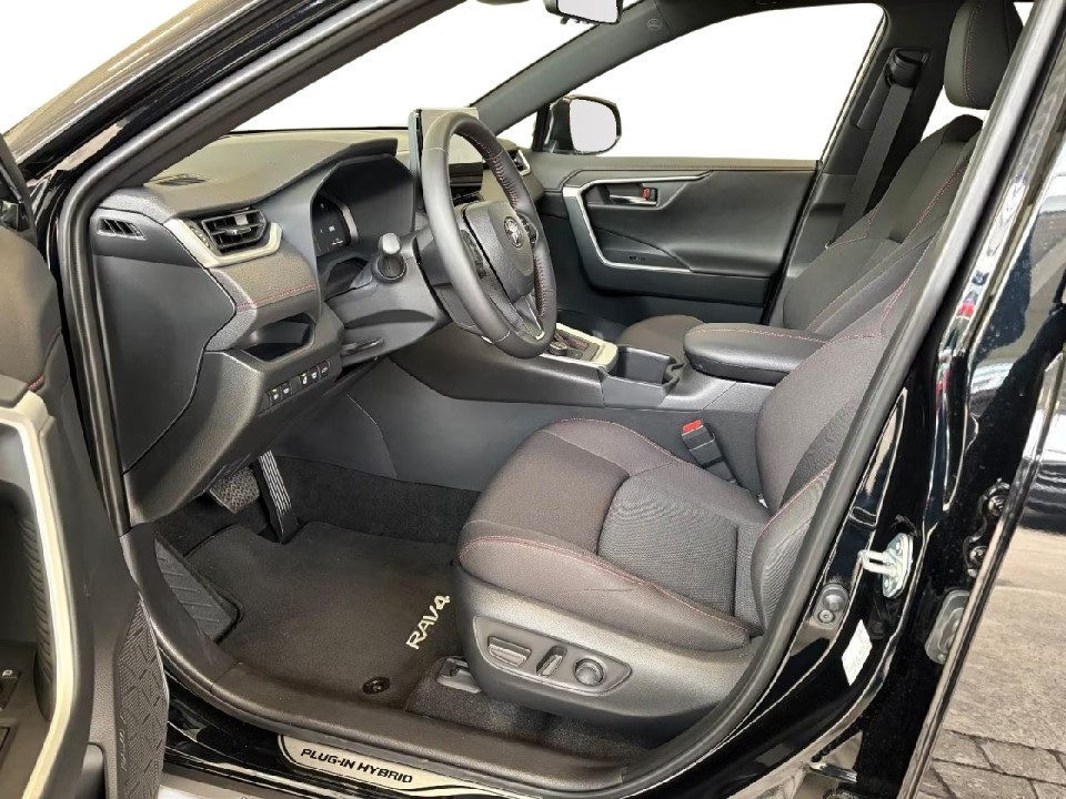 Toyota RAV4 - foto 6