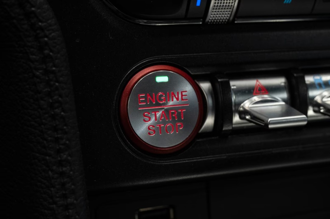 Ford Mustang GT 5.0 V8 Coupe - foto 21