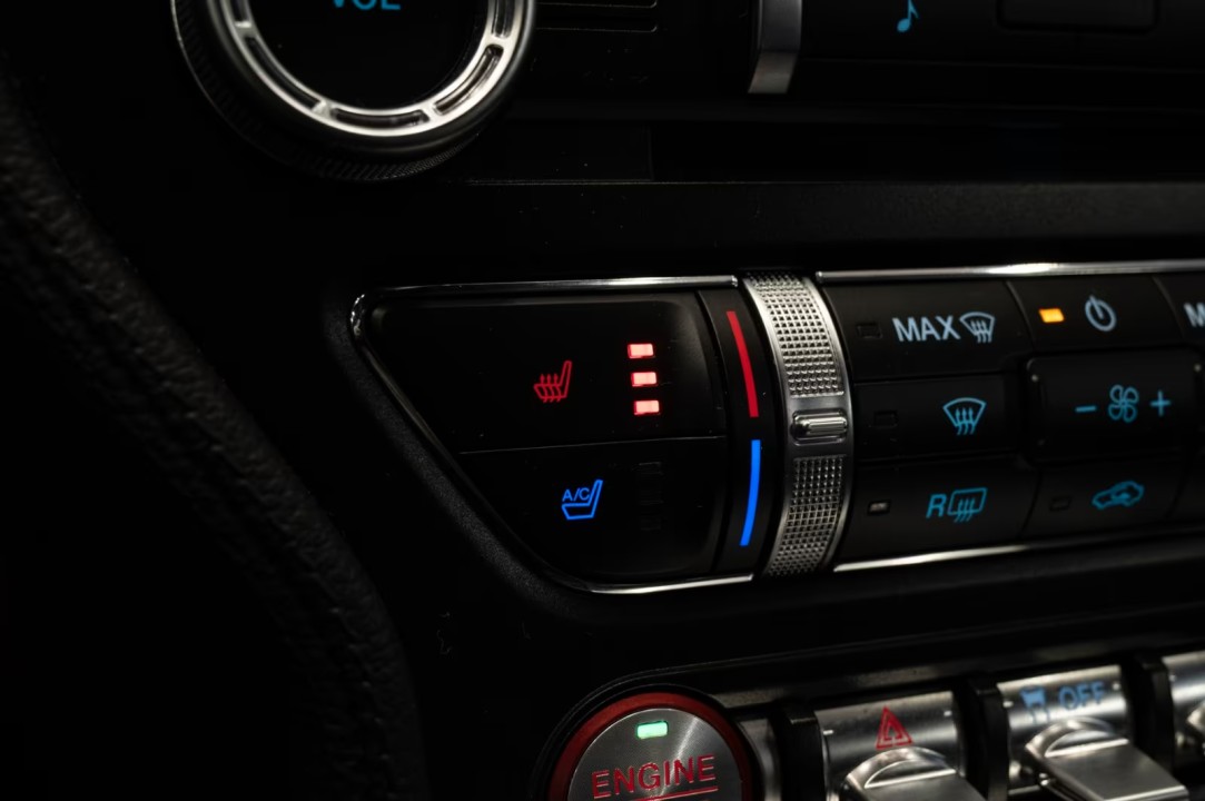 Ford Mustang GT 5.0 V8 Coupe - foto 16