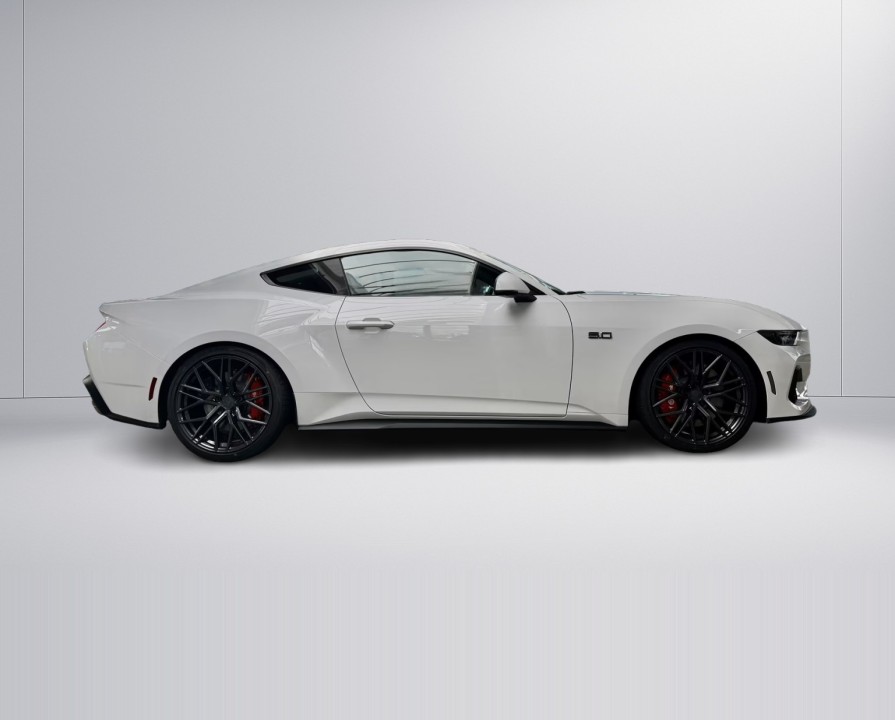 Ford Mustang GT V8 Fastback (3)