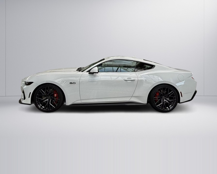 Ford Mustang GT V8 Fastback - foto 12