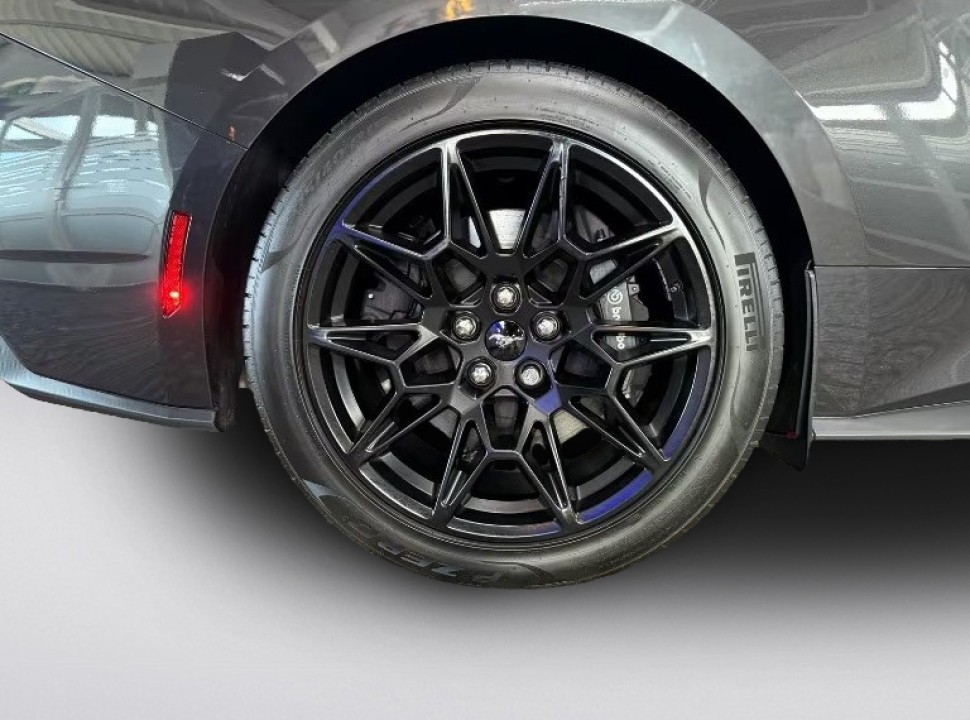 Ford Mustang GT - foto 42
