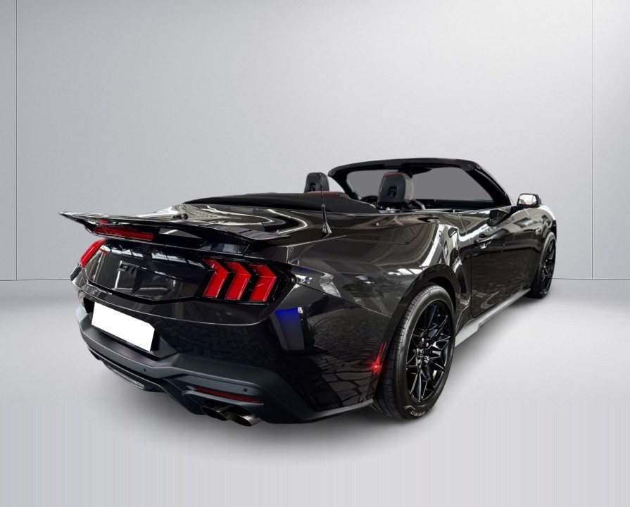 Ford Mustang GT - foto 6