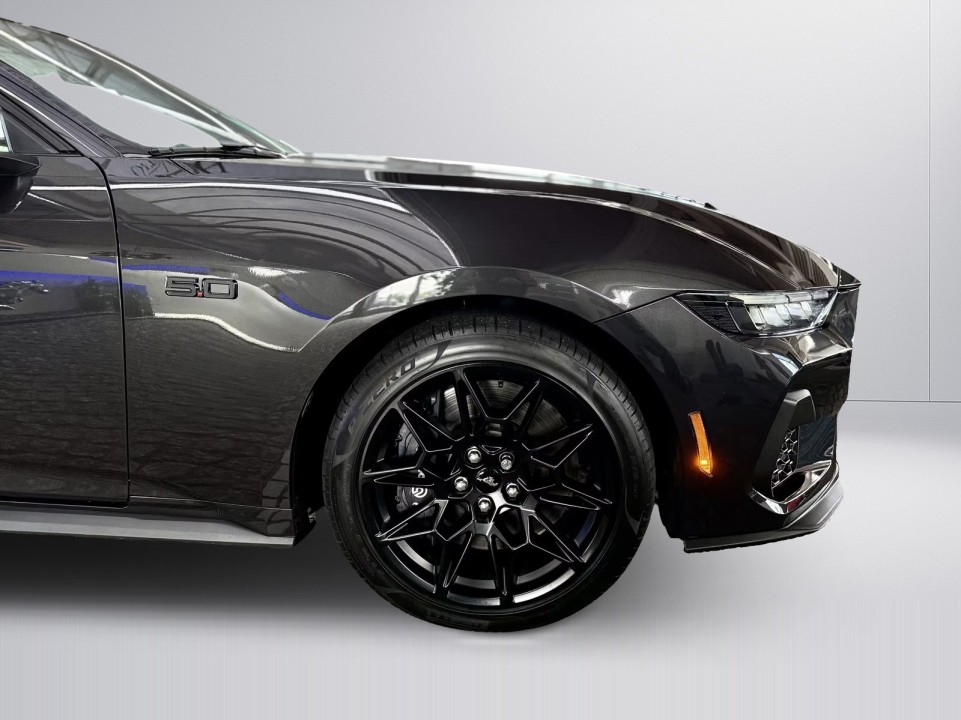 Ford Mustang GT - foto 41