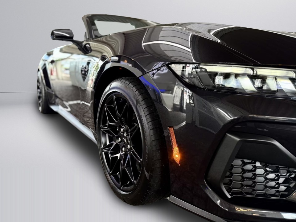 Ford Mustang GT - foto 35