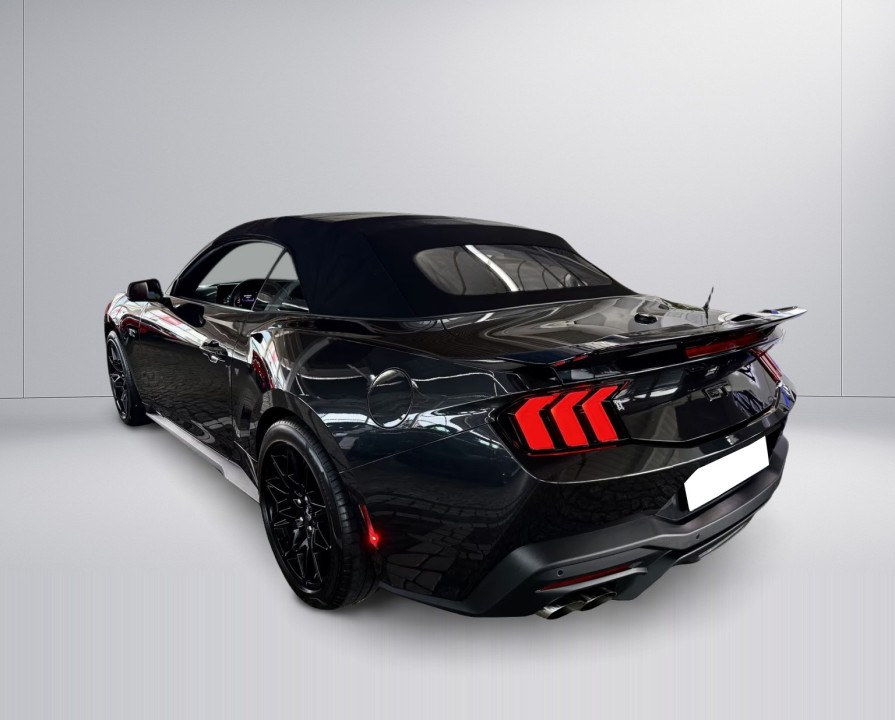 Ford Mustang GT - foto 10
