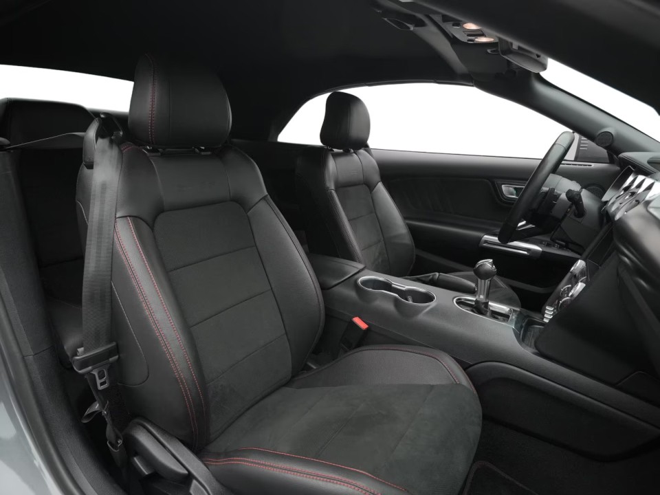 Ford Mustang GT Cabrio - foto 21