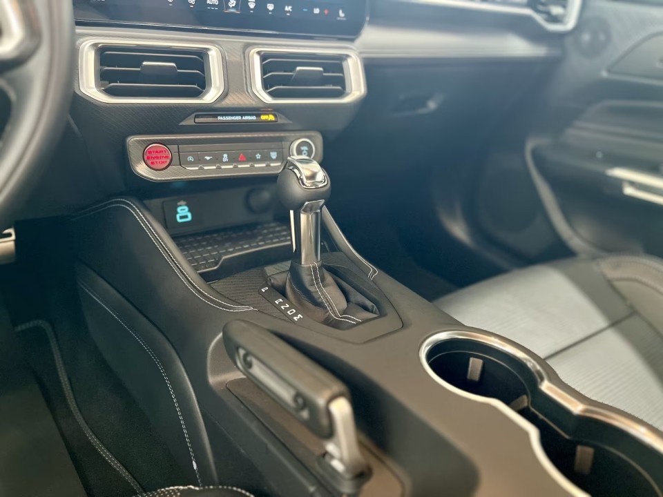 Ford Mustang 5.0 V8 GT - foto 20
