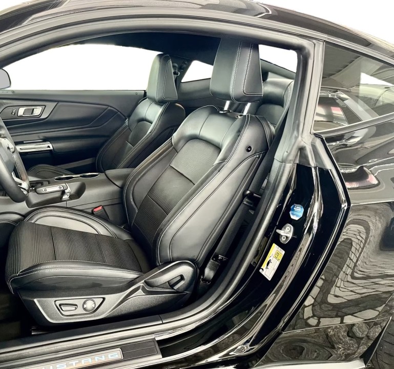 Ford Mustang 5.0 V8 GT - foto 13
