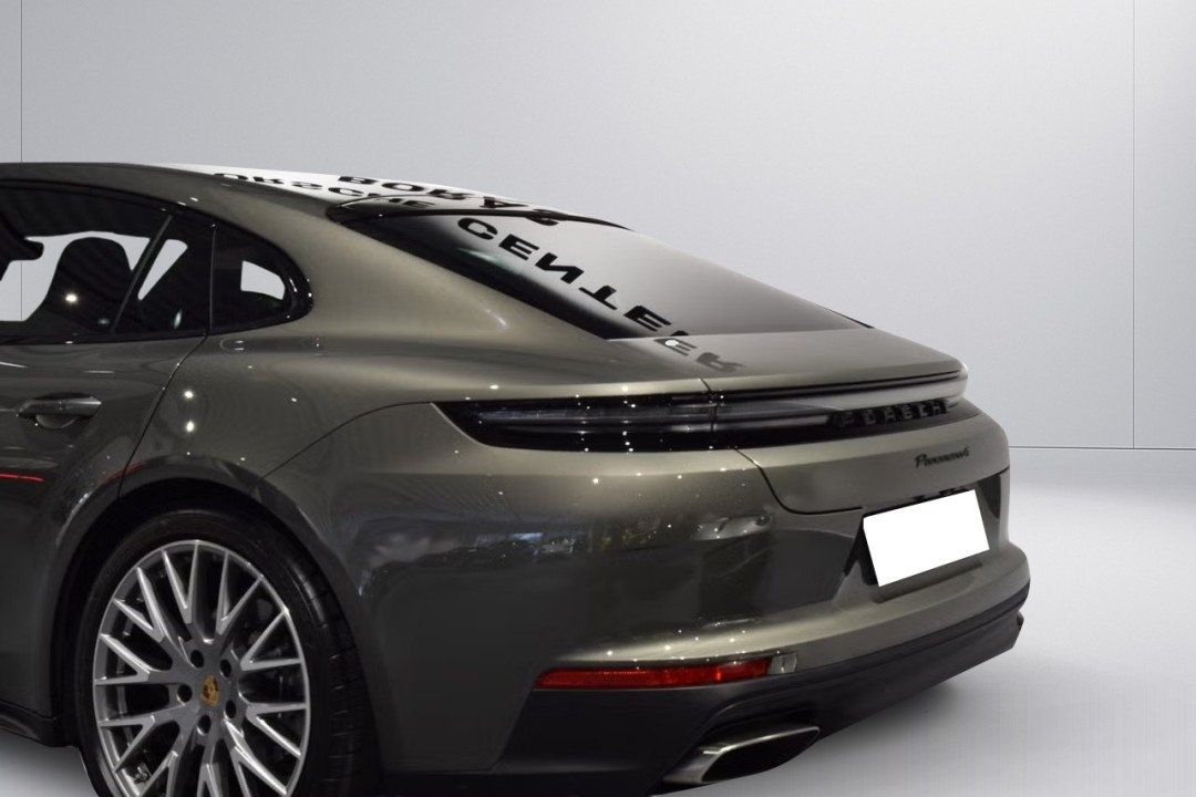 Porsche Panamera 4 - foto 17