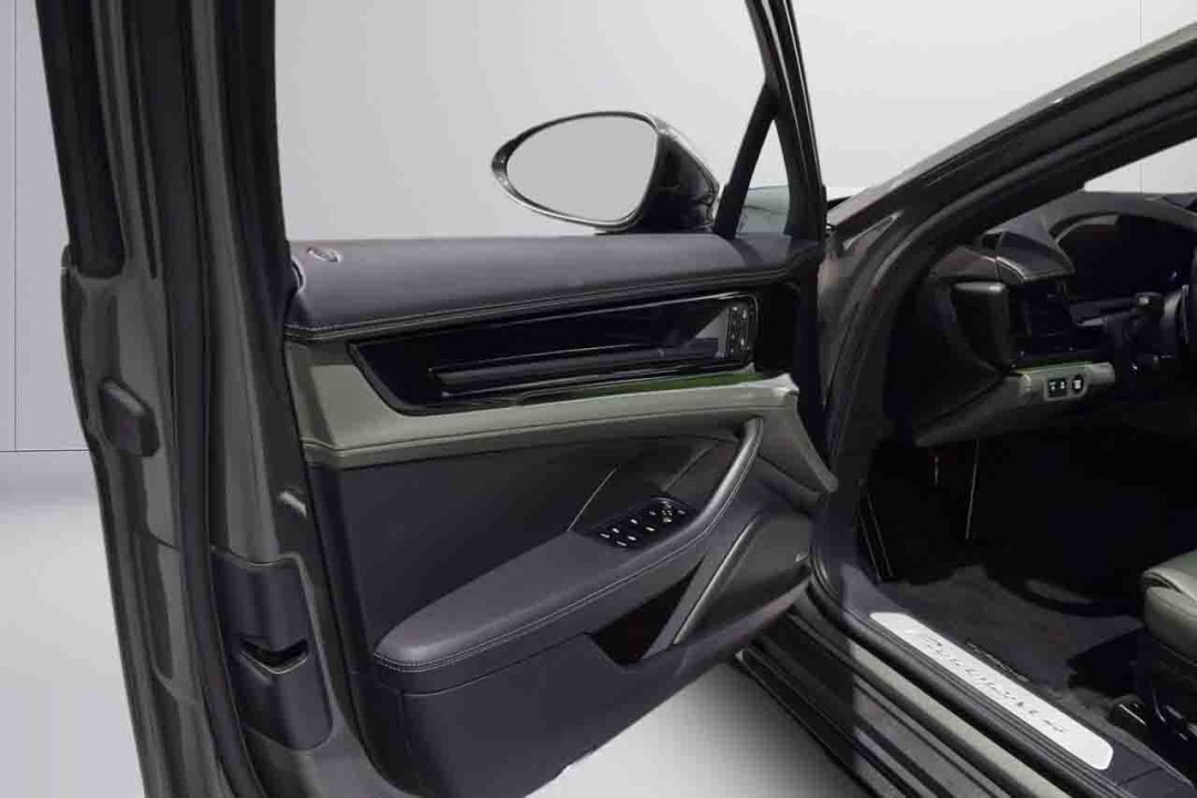 Porsche Panamera 4 - foto 11