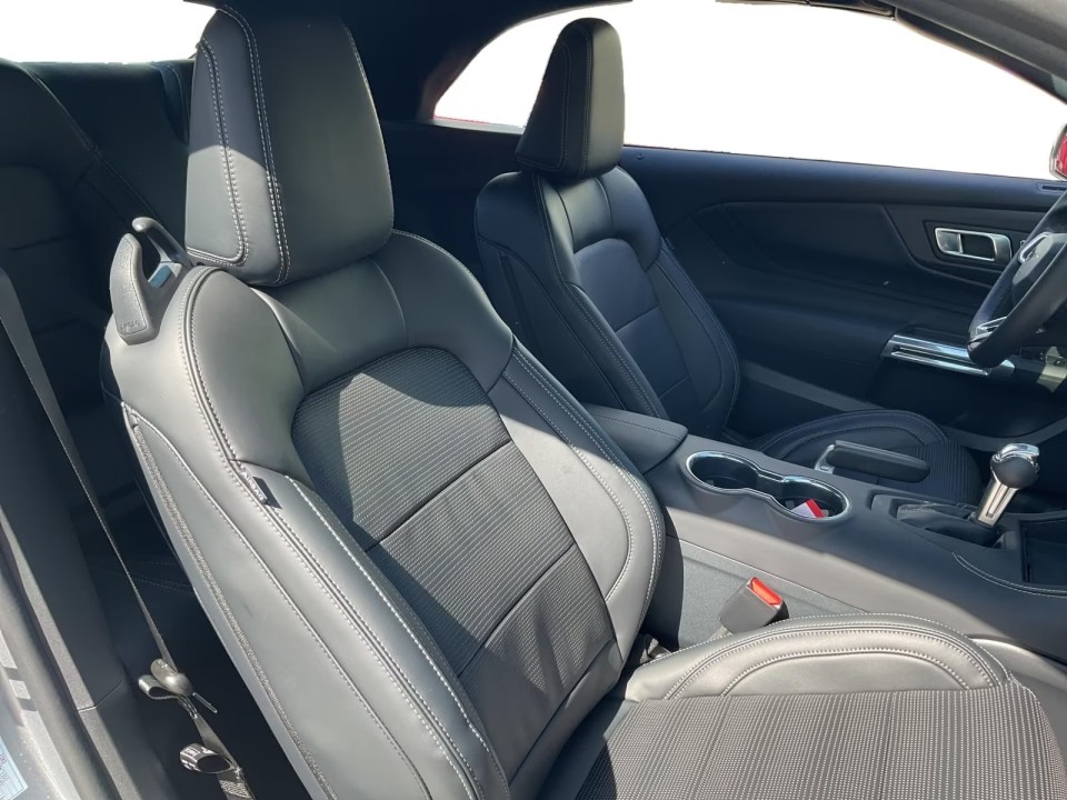 Ford Mustang GT Cabriolet GT - foto 14