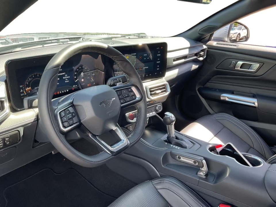 Ford Mustang GT Cabriolet GT - foto 11