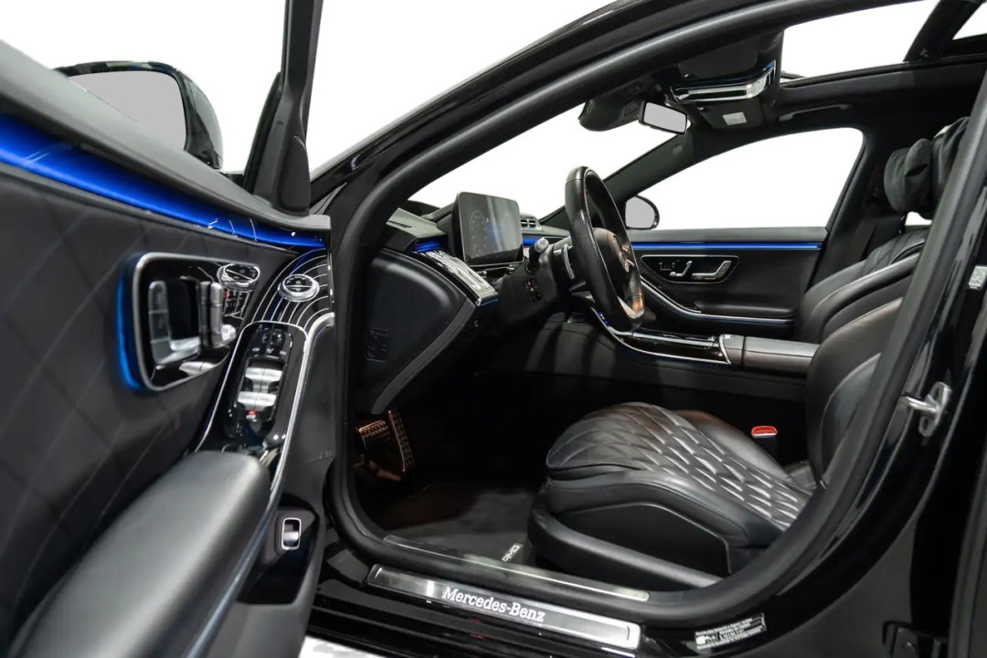 Mercedes-Benz S 580e Long 4MATIC AMG - foto 15