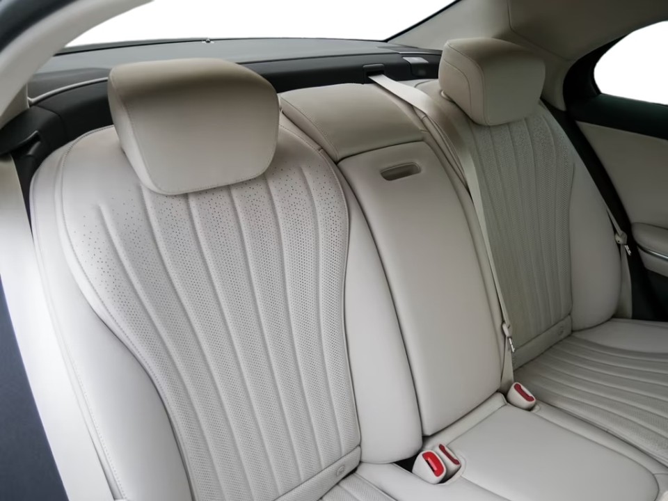 Mercedes-Benz S 580e 4MATIC AMG (5)