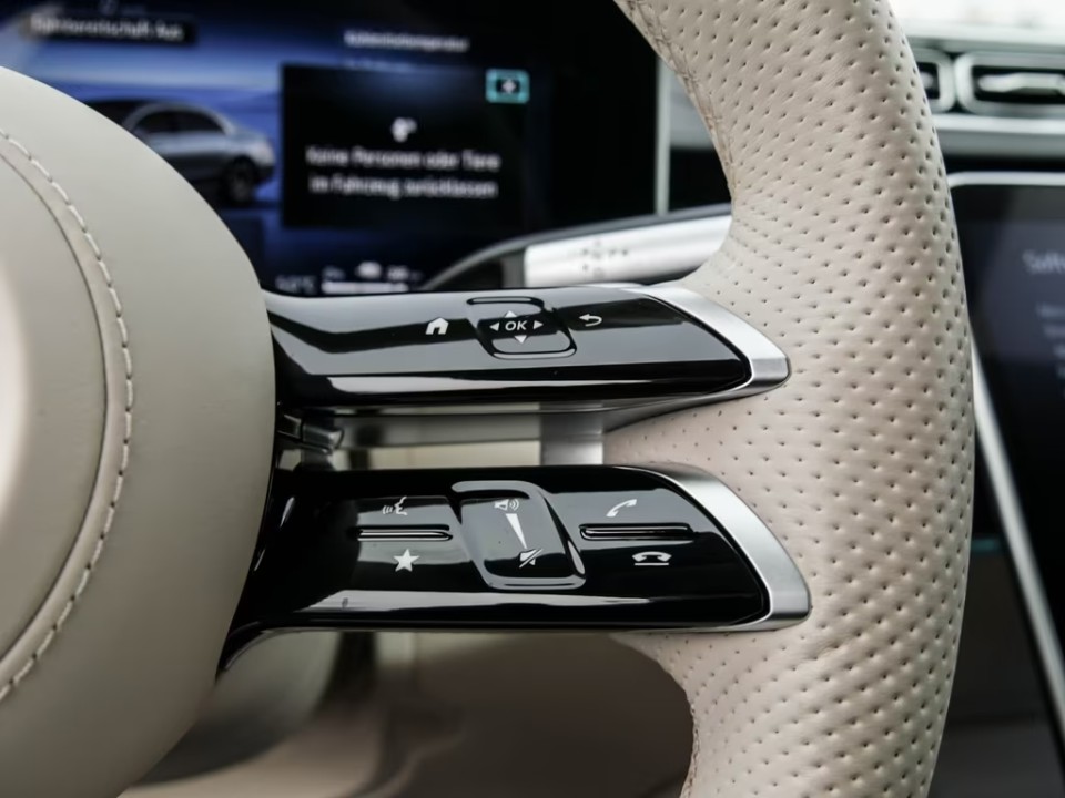Mercedes-Benz S 580e 4MATIC AMG - foto 8