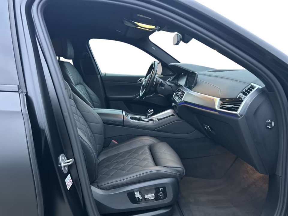 BMW X6 xDrive40d - foto 9