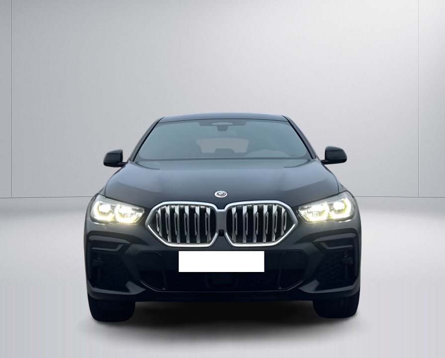 BMW X6 xDrive40d (2)