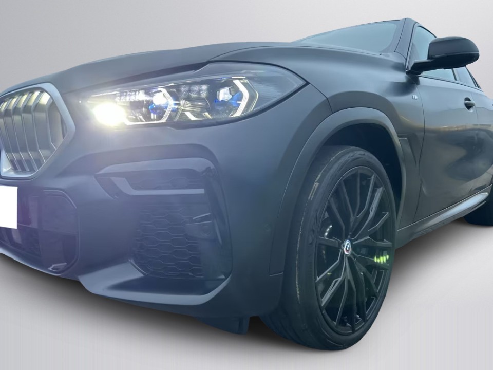 BMW X6 xDrive40d - foto 17