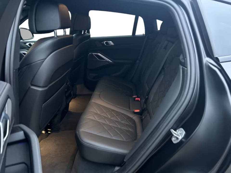 BMW X6 xDrive40d - foto 8