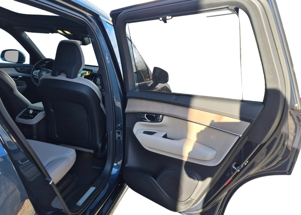 Volvo XC 90 T8 AWD Ultra Bright - foto 19