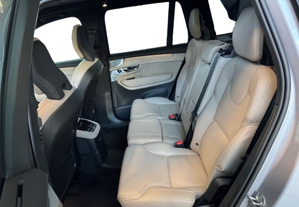 Volvo XC 90 T8 AWD Ultra Dark - foto 13