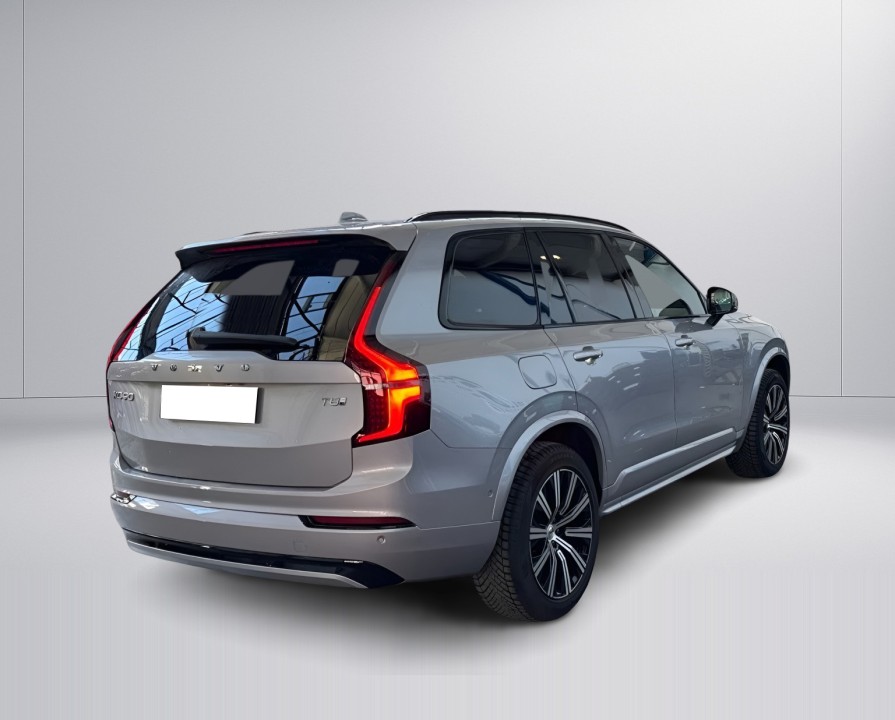 Volvo XC 90 T8 AWD Ultra Dark (2)