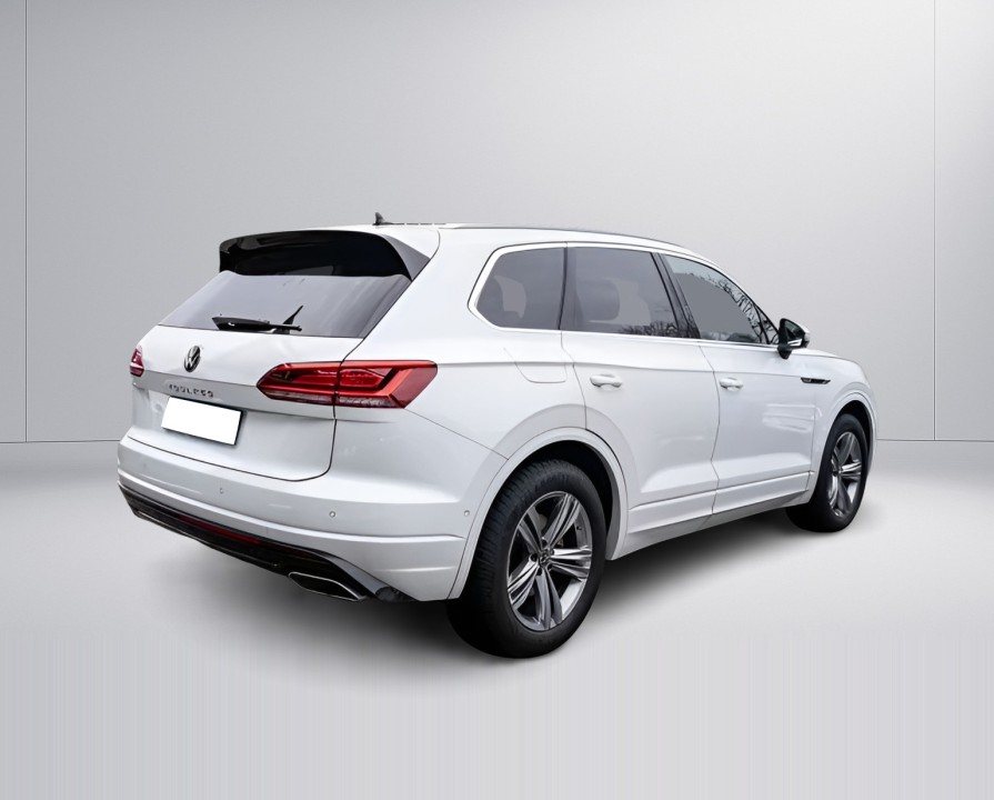 Volkswagen Touareg R-Line 3.0TDI 4Motion (4)