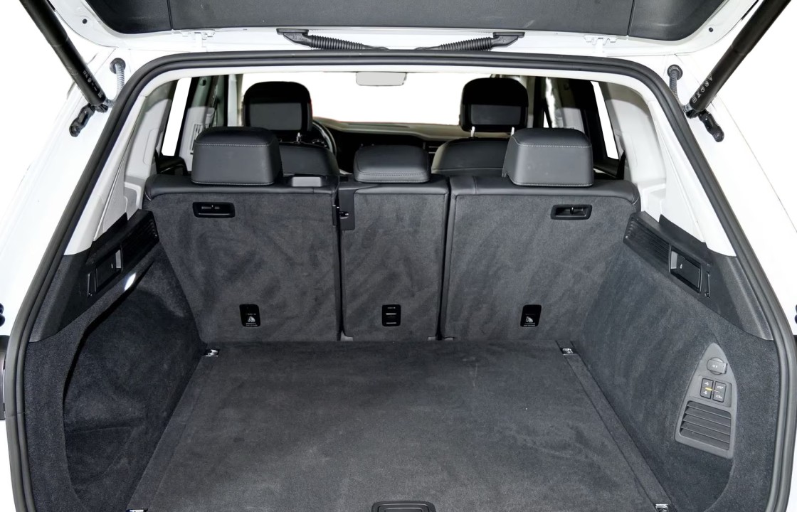 Volkswagen Touareg 3.0 TDI R-Line 4Motion - foto 19