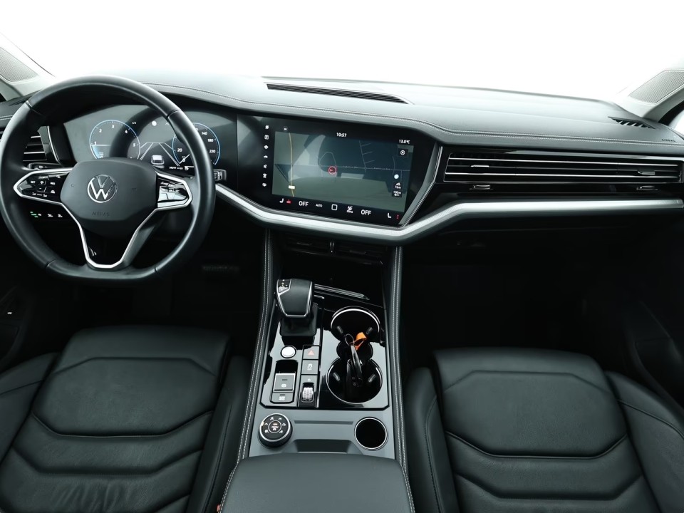 Volkswagen Touareg 3.0 TDI 4Motion - foto 7