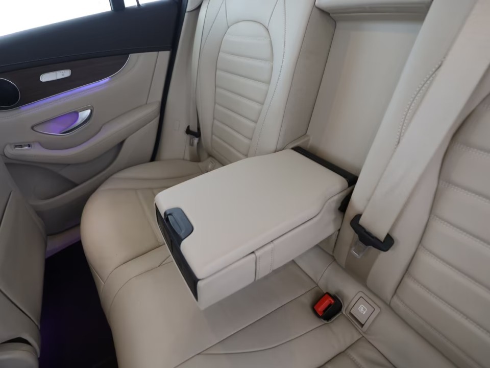 Mercedes-Benz GLC Coupé 300de 4MATIC - foto 13