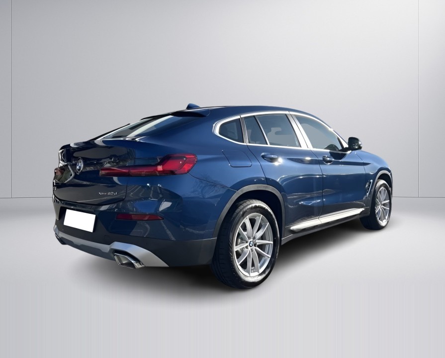 BMW X4 xDrive20d (2)