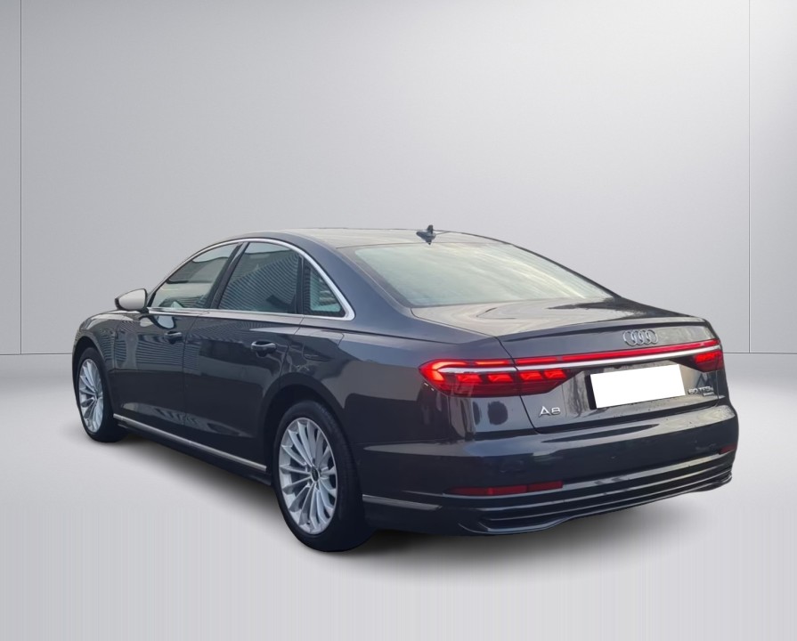 Audi A8 60 TFSIe quattro tiptronic (4)