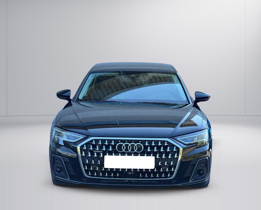 Audi A8 60 TFSIe Quattro (2)