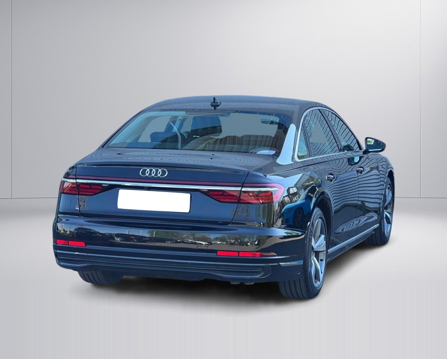 Audi A8 60 TFSIe Quattro (4)
