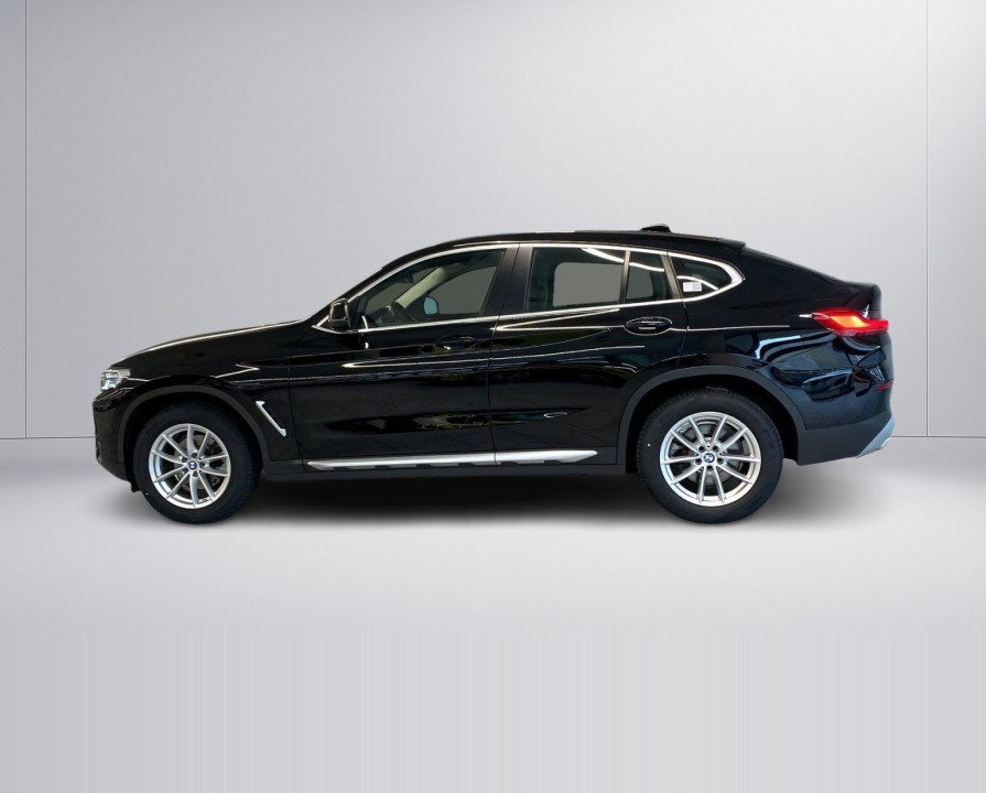 BMW X4 xDrive20d (2)