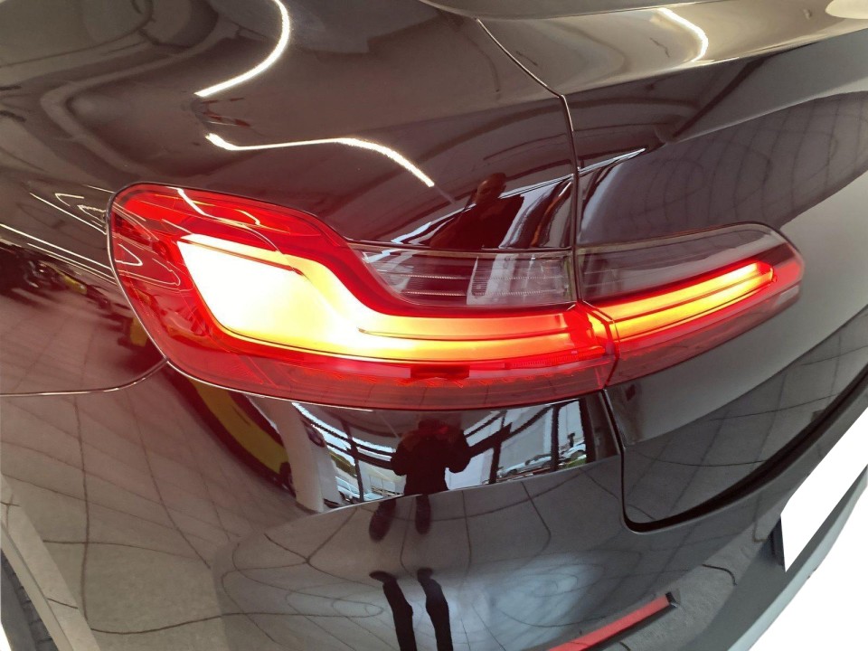 BMW X4 xDrive20d - foto 16