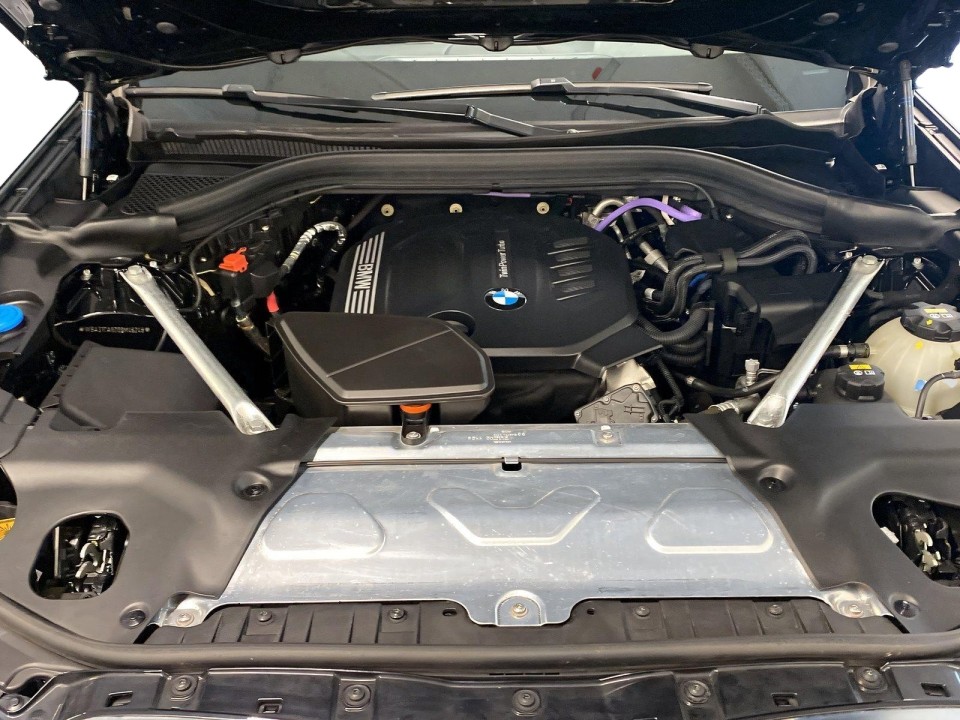 BMW X4 xDrive20d - foto 17