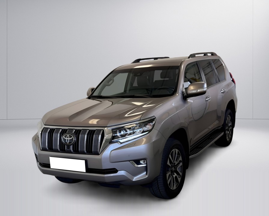 Toyota Land Cruiser Invincible (5)