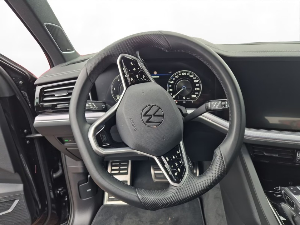 Volkswagen Touareg V6 TDI R-Line - foto 6
