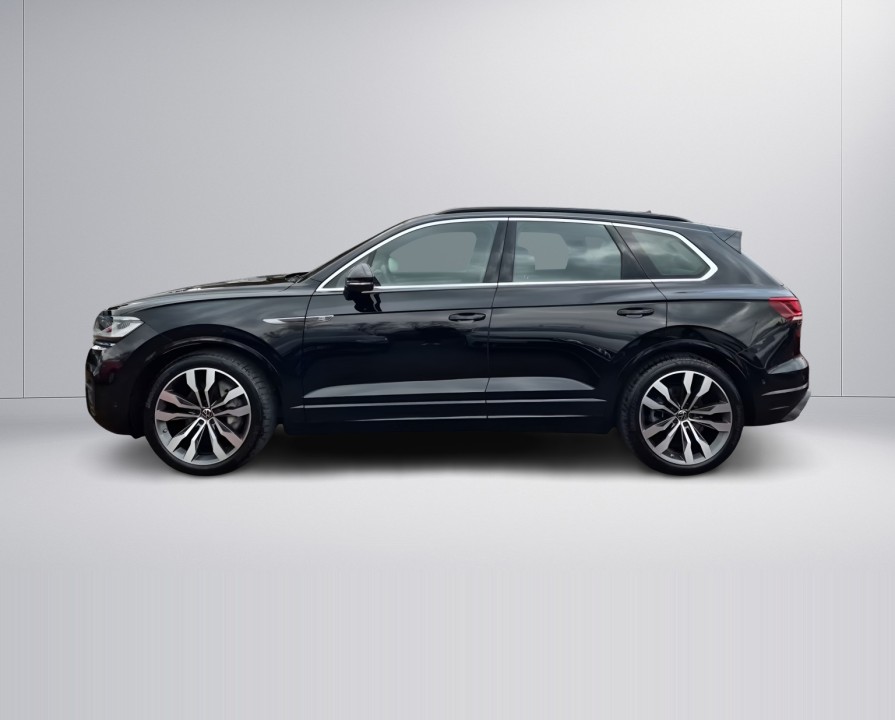 Volkswagen Touareg V6 TDI R-Line (2)