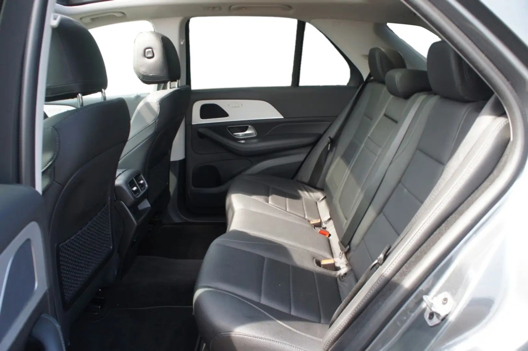 Mercedes-Benz GLE 300d 4MATIC - foto 8