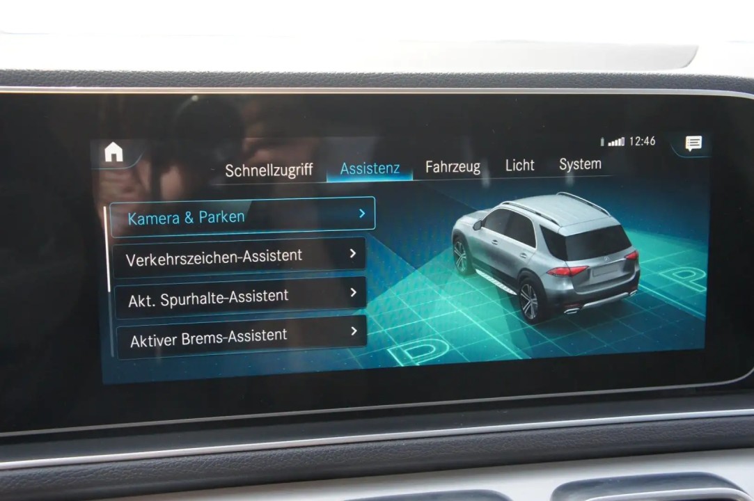 Mercedes-Benz GLE 300d 4MATIC - foto 18