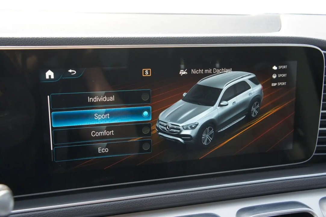 Mercedes-Benz GLE 300d 4MATIC - foto 19