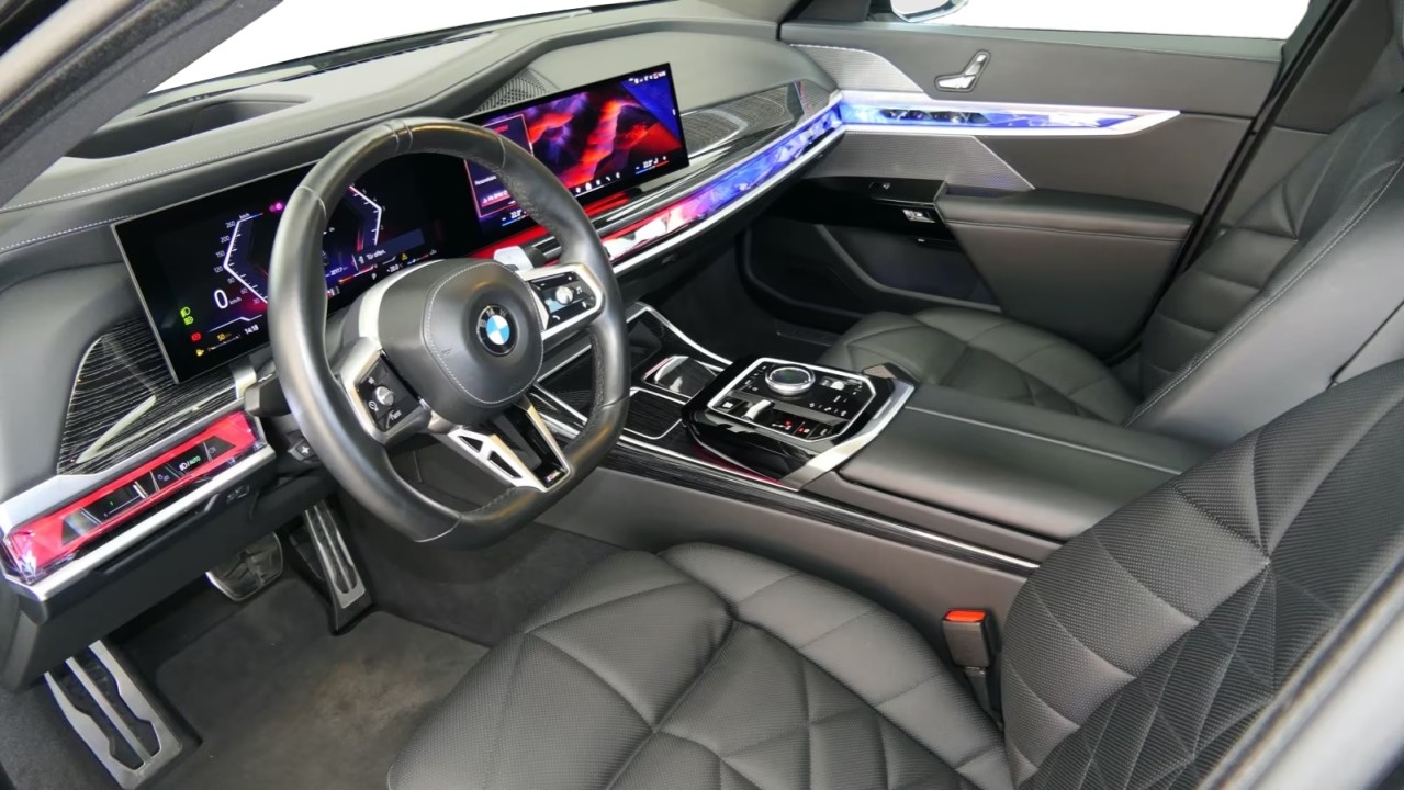 BMW Seria 7 xDrive740d M Sport - foto 14