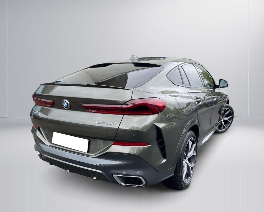 BMW X6 xDrive30d (2)