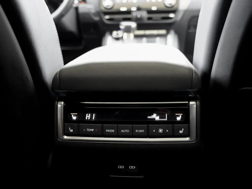 Lexus Seria GX 550 Executive - foto 34