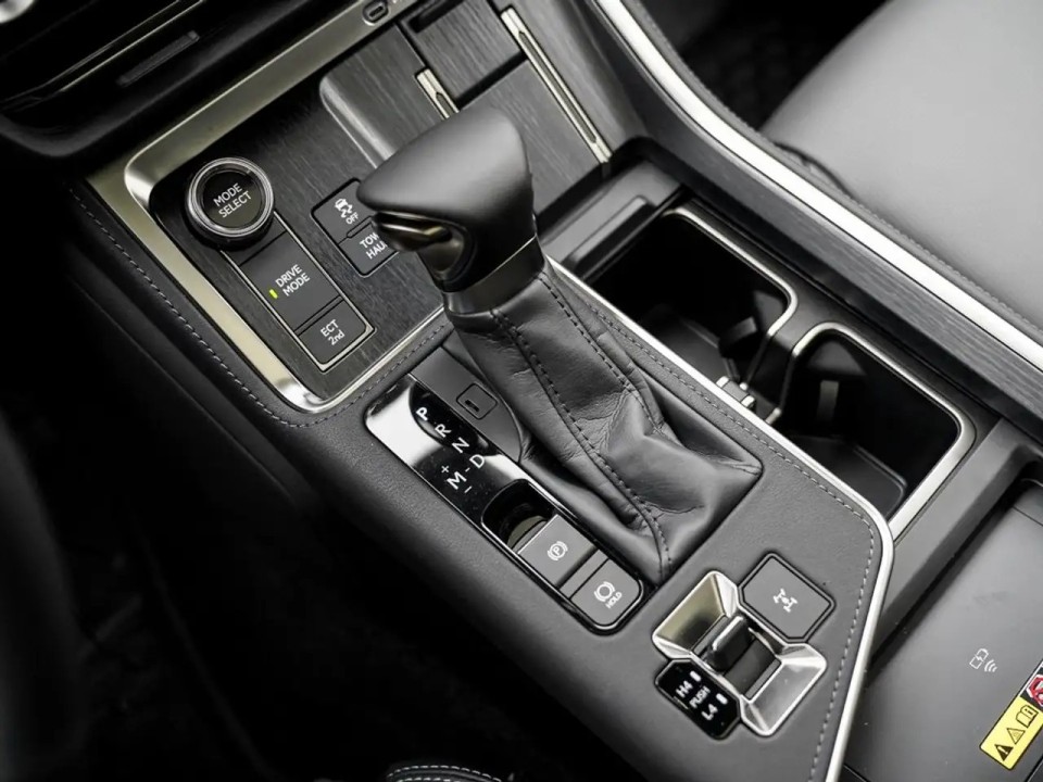 Lexus Seria GX 550 Executive - foto 19