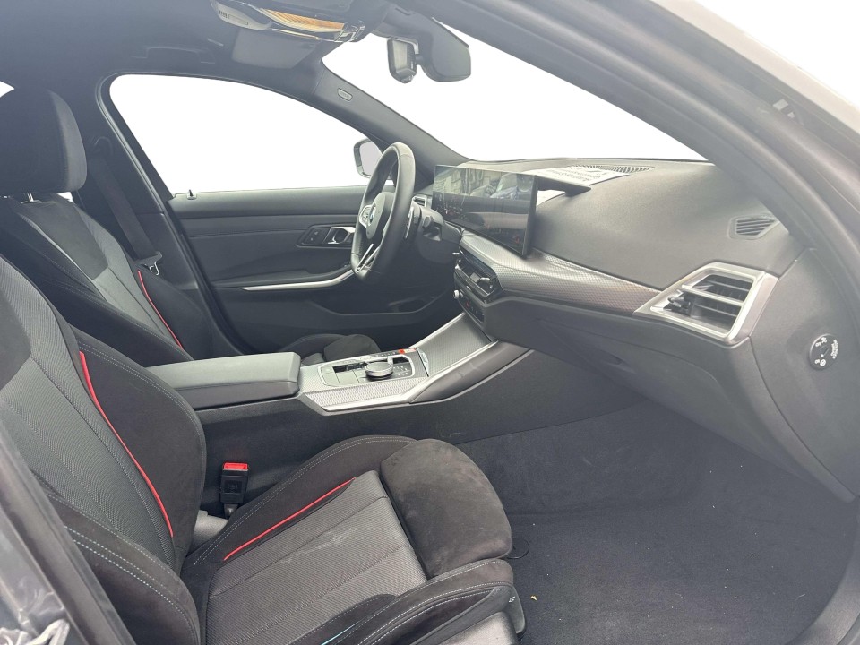 BMW Seria 3 320i - foto 11