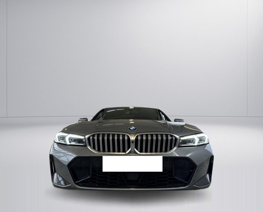 BMW Seria 3 320d - foto 7